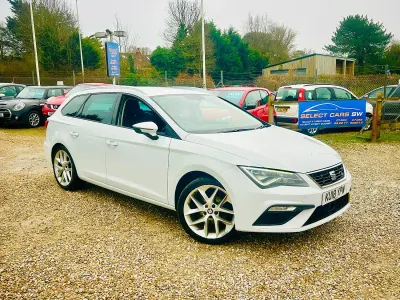 Used Seat Leon FR 125 HP (91 kW) 2018 White Estate