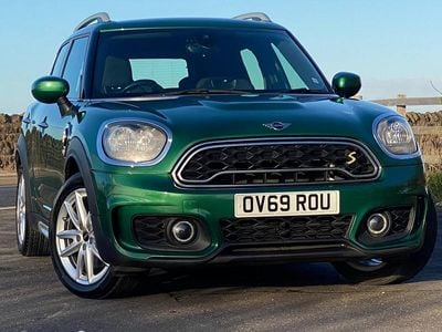British racing green Used 2019 Mini Cooper S Sport Hatchback | £14,450 (Fair price)