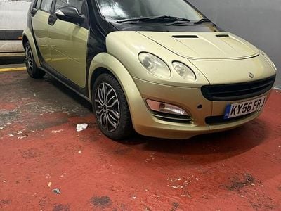 Used Smart ForFour Pulse 177 HP (130 kW) 2006 Black Hatchback