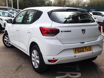 Used Dacia Sandero Comfort 89 HP (65 kW) 2022 White