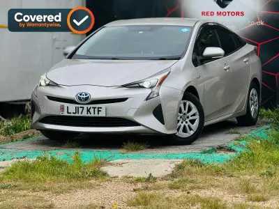 Used Toyota Prius 70 HP (51 kW) 2022 Silver Hatchback