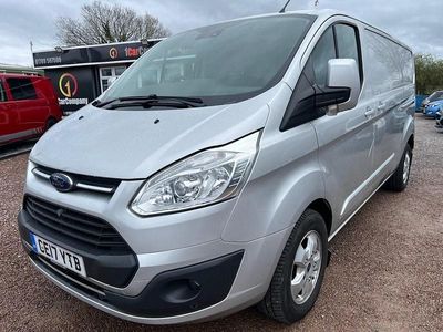Used Ford Transit Custom Limited 128 HP (94 kW) 2017 Silver Van