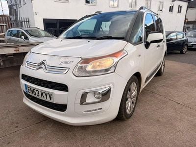 Used Citroën C3 Picasso Exclusive 2014 White MPV