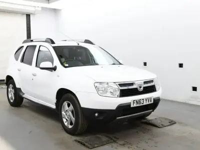 Used Dacia Duster Lauréate 110 HP (80 kW) 2013 White SUV