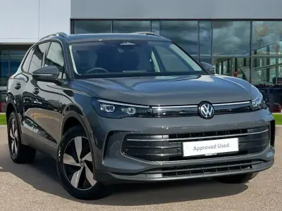 Nowe VW Tiguan Match 150 KM (110 kW) 2026 Szary SUV