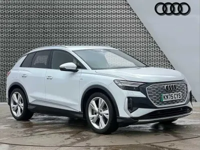 Used Audi Q4 e-tron S-Line 150 kW (204 HP) 2025 White SUV