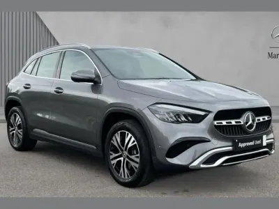 Usado Mercedes GLA200 Executive 161 HP (118 kW) 2026 Cinzento SUV