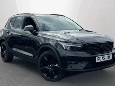 Used Volvo XC40 Plus 197 HP (144 kW) 2025 Black SUV