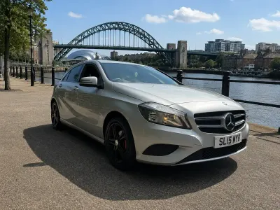 Used Mercedes A180 Sport Edition 109 HP (80 kW) 2015 Silver Hatchback