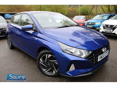 Używany Hyundai i20 SE 100 KM (73 kW) 2022 Niebieski Hatchback