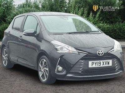 Used Toyota Yaris 111 HP (81 kW) 2019 Black Hatchback