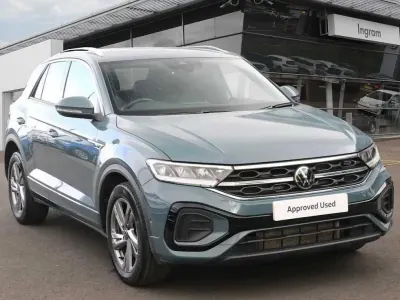 Używany VW T-Roc R-line 150 KM (110 kW) 2023 Niebieski SUV