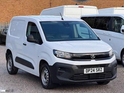 White Used 2024 Vauxhall Combo S Van | £12,995 (Fair price)