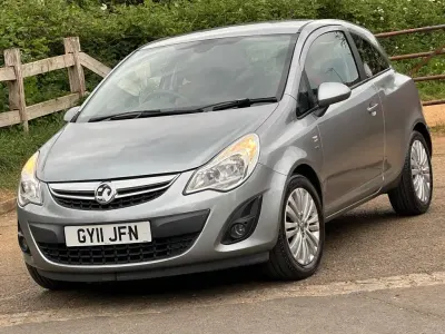 Used Vauxhall Corsa 90 HP (66 kW) 2011 Silver Hatchback