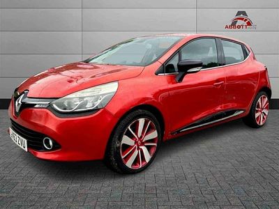 Red Used 2013 Renault Clio IV Dynamique Hatchback | £3,295 (Fair price)