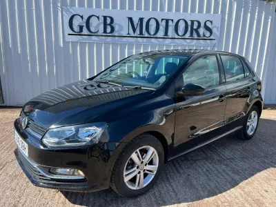 Begagnad VW Polo Match 2016 Svart Halvkombi