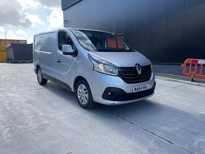 Used Renault Trafic 2014 Silver MPV