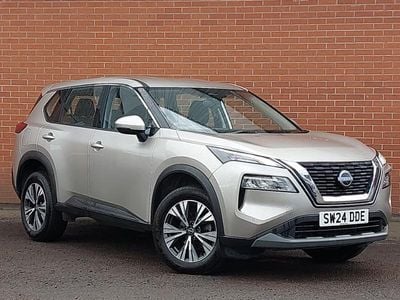 Używany Nissan X-Trail Acenta Premium 163 KM (119 kW) 2024 Srebrny SUV