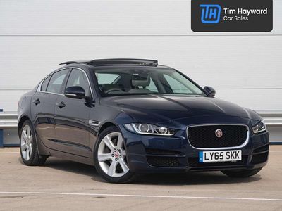 Used Jaguar XE Portfolio 240 HP (176 kW) 2015 Blue Sedan