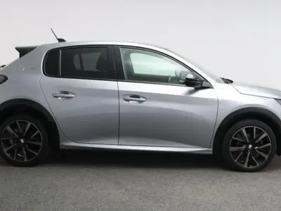 Second-hand Peugeot 208 GT 129 CP (94 kW) 2023 Gri Hatchback