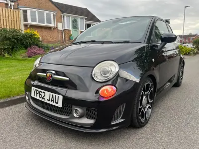 Begagnad Abarth 595 Turismo 160 HK (117 kW) 2012 Svart Cab