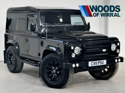 Usado Land Rover Defender 122 HP (89 kW) 2011 Preto SUV