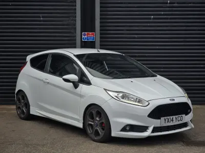 Used Ford Fiesta ST 2014 White Hatchback