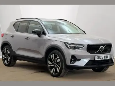 Used Volvo XC40 Ultra 197 HP (144 kW) 2025 Aurora silver SUV