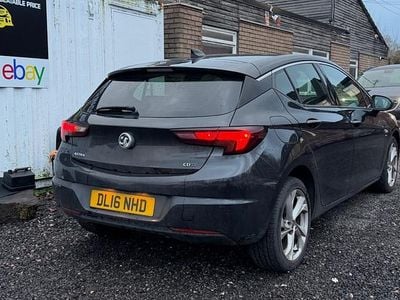 Black Used 2016 Vauxhall Astra SRi Hatchback | £2,490 (Super price)