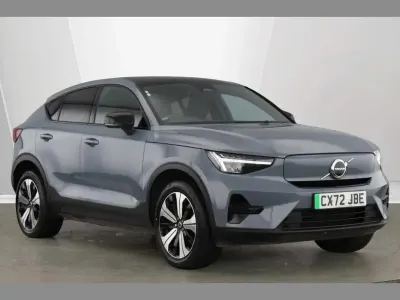 Usado Volvo C40 Core 169 kW (231 HP) 2022 Cinzento SUV