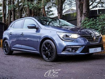 Used Renault Mégane IV Dynamique 110 HP (80 kW) 2017 Grey Hatchback