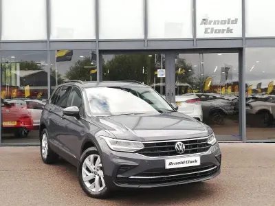 Used VW Tiguan Life 150 HP (110 kW) 2021 Grey SUV
