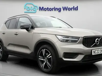 Used Volvo XC40 R-Design 163 HP (119 kW) 2021 Grey SUV