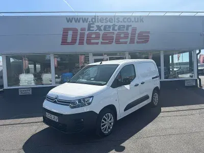 Used Citroën Berlingo 100 HP (73 kW) 2022 White MPV