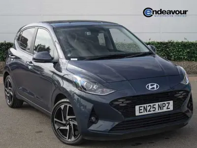 Używany Hyundai i10 Premium 79 KM (58 kW) 2025 Szary Hatchback