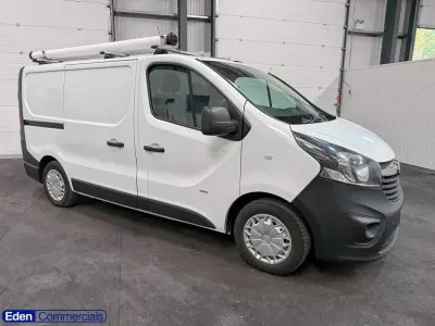 Used Vauxhall Vivaro S 90 HP (66 kW) 2016 White