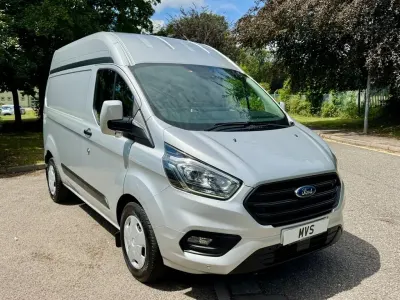 Used Ford Transit Custom Trend 105 HP (77 kW) 2022 Silver Van