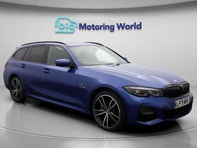 BMW 330e