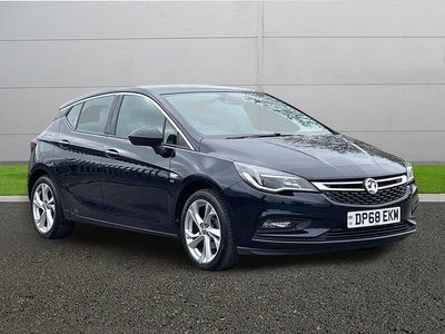 Used Vauxhall Astra SRi 105 HP (77 kW) 2018 Blue Hatchback