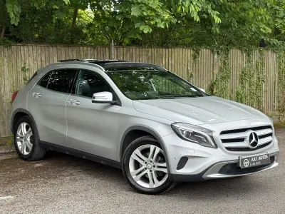 Used Mercedes GLA200 Premium Plus 136 HP (100 kW) 2017 Silver SUV