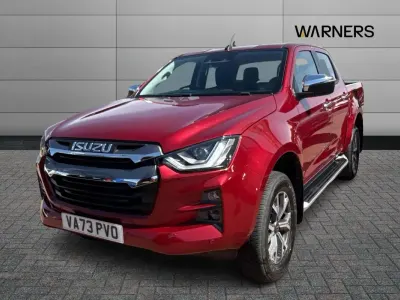 Used Isuzu D-Max 162 HP (119 kW) 2023 Red Pickup