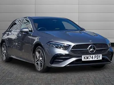 Begagnad Mercedes A250 AMG Line Premium 218 HK (160 kW) 2024 Grå Halvkombi