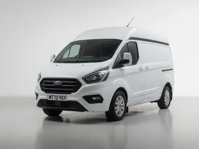 Used Ford Transit Custom Limited 130 HP (95 kW) 2022 White Van