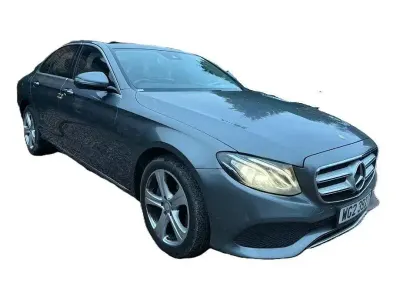 Begagnad Mercedes E350