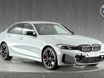 Używany BMW M340 M Sport 369 KM (271 kW) 2025 Szary Sedan/Limuzyna