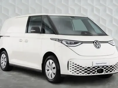 Używany VW ID. Buzz 210 kW (286 KM) 2025 Biały Minivan