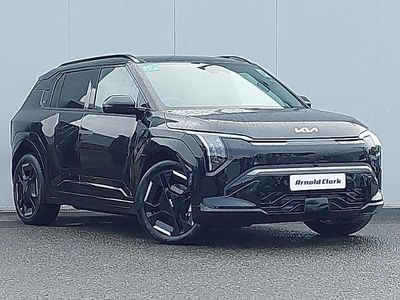 Black New 2025 Kia EV3 GT-Line S SUV | £41,695 (Expensive)