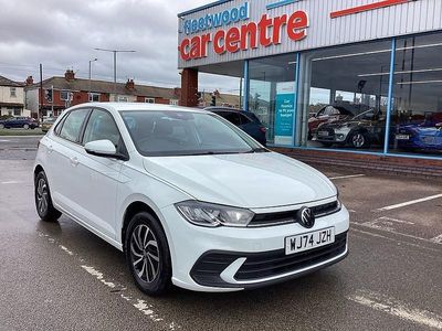 Used VW Polo Life 95 HP (69 kW) 2024 White Hatchback