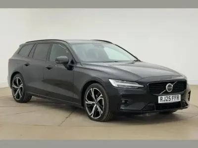 Used Volvo V60 Plus 194 HP (142 kW) 2025 Black Estate