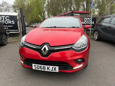 Used Renault Clio Play 90 HP (66 kW) 2018 Red Hatchback